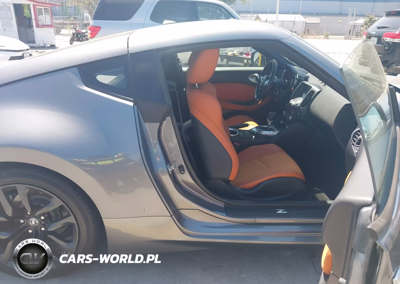 2015 Nissan 370Z Touring VIN:JN1AZ4EH9FM443235 - 5