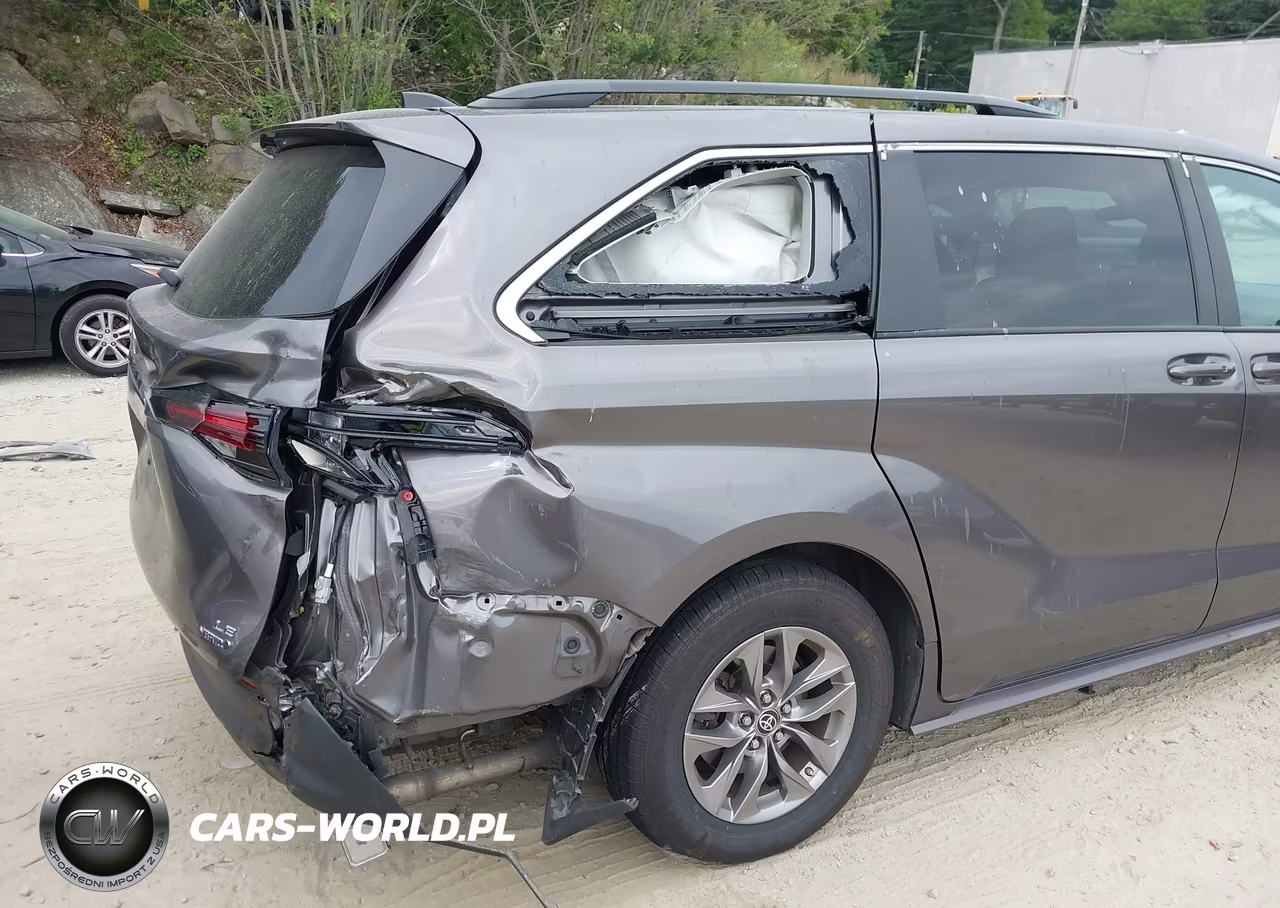 2023 Toyota Sienna Le VIN:5TDKSKFC8PS087413 - 21