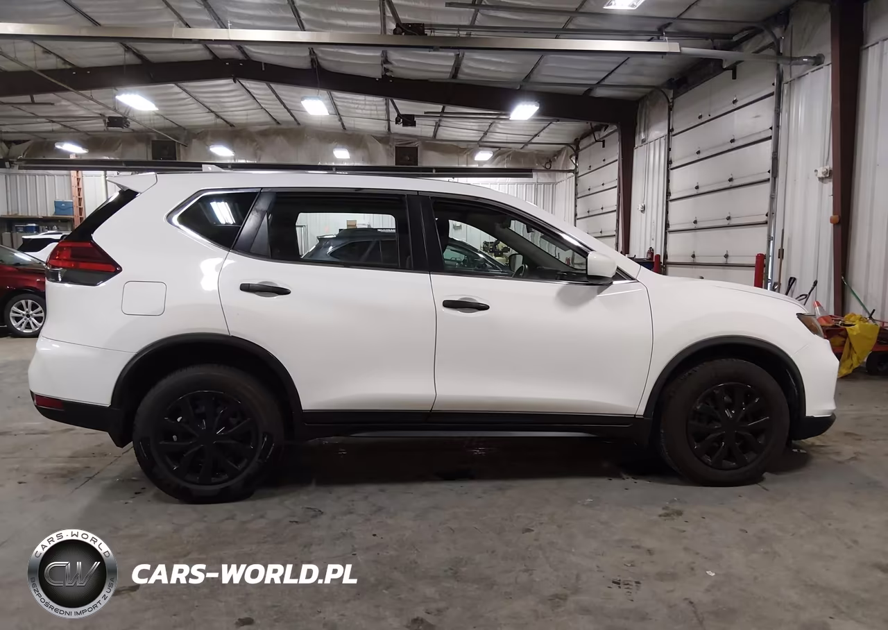2017 Nissan Rogue S VIN:JN8AT2MV4HW007415 - 13