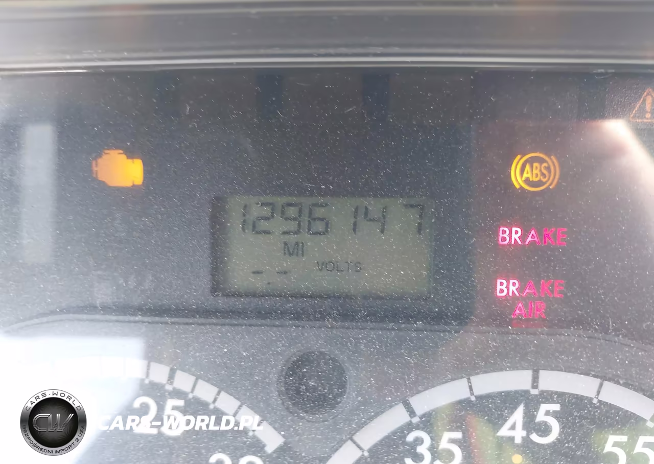 2014 Freightliner Cascadia 125 VIN:3AKJGLD50ESFK2883 - 5