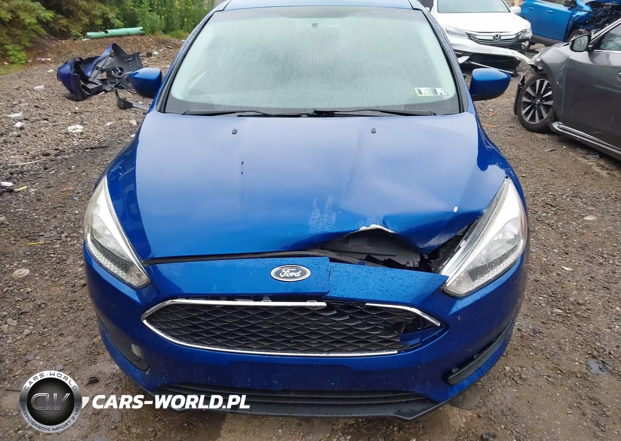2018 Ford Focus Se VIN:1FADP3F27JL285938 - 6