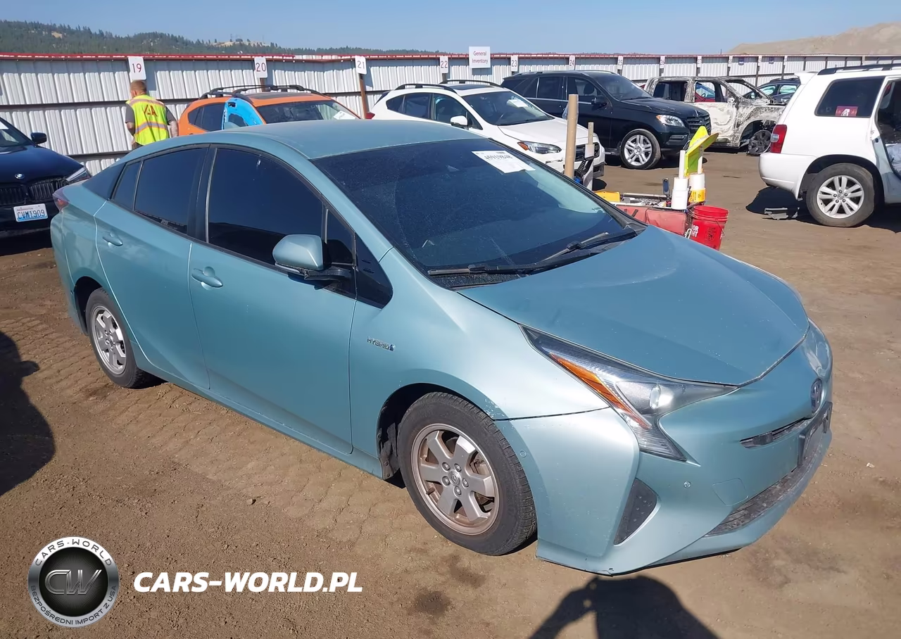 2017 Toyota Prius Three – zdjęcie 1 z 16