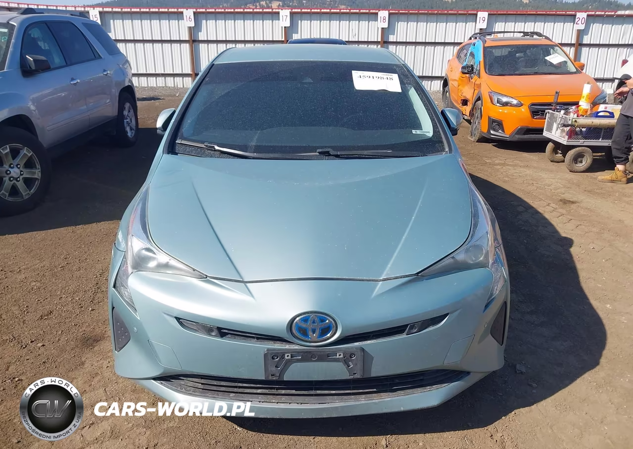 2017 Toyota Prius Three VIN:JTDKARFUXH3050922 - 12