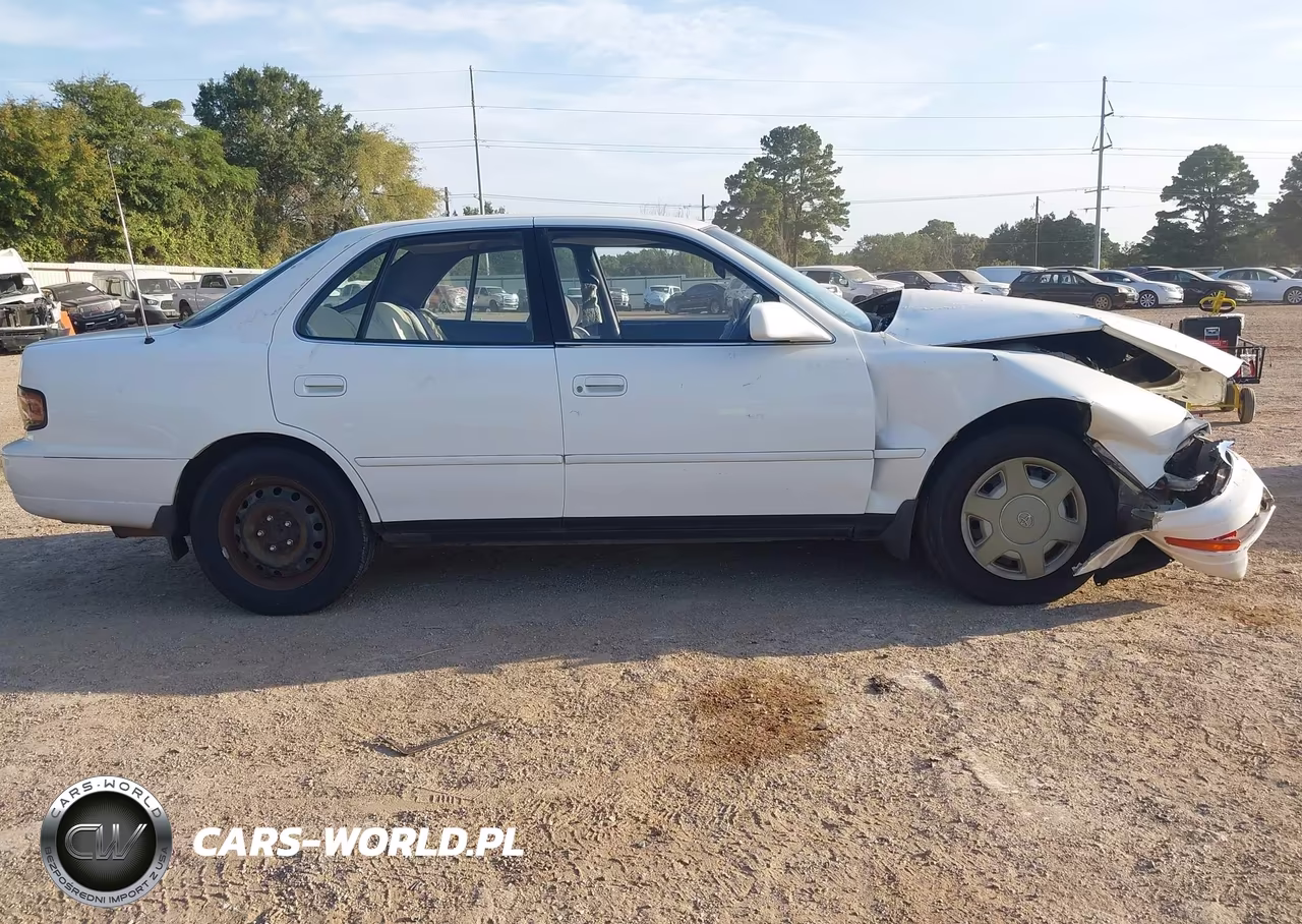 1994 Toyota Camry Le VIN:4T1GK12E2RU852438 - 14