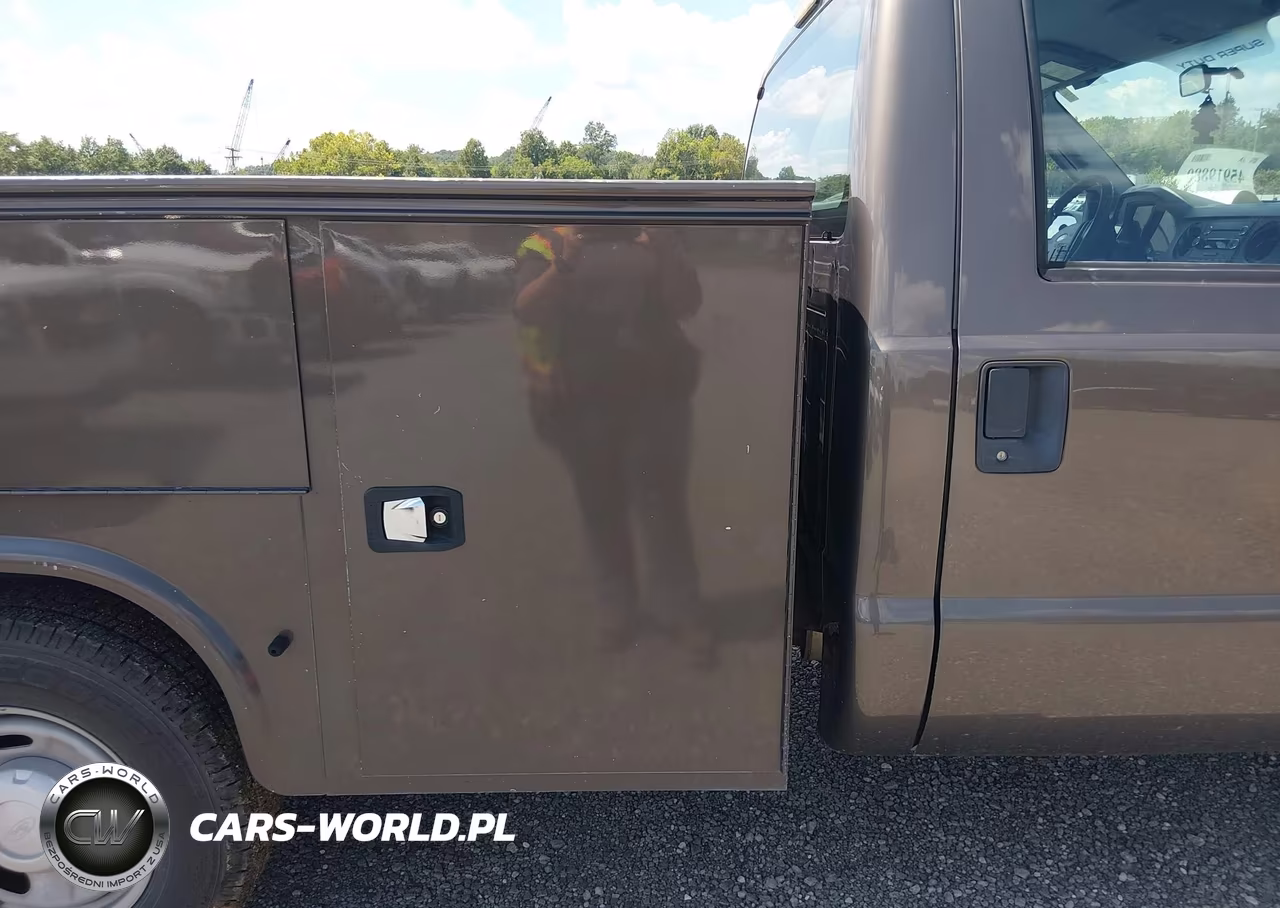 2016 Ford F-250 Xl VIN:1FDBF2A64GEC87793 - 8