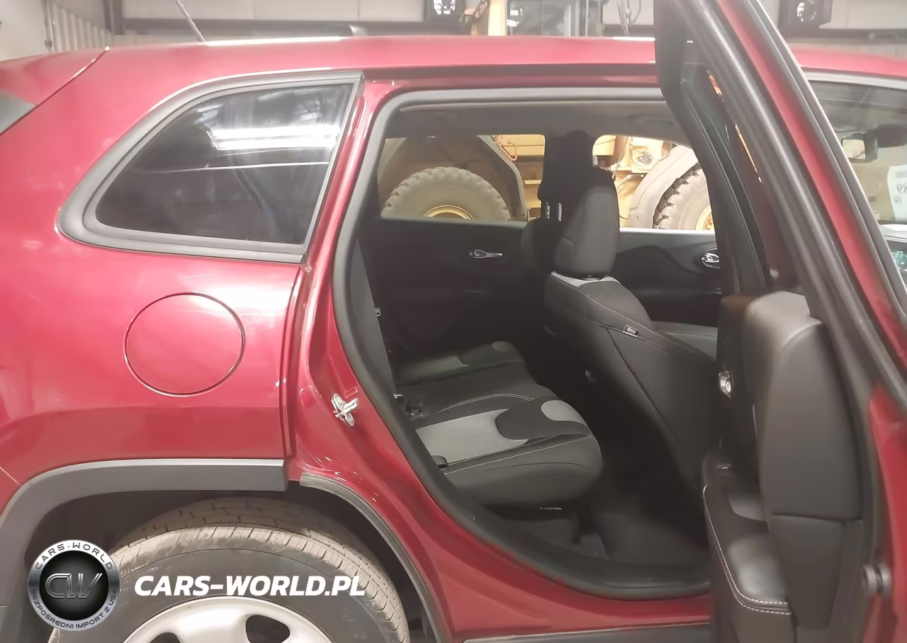 2016 Jeep Cherokee Sport VIN:1C4PJMAB4GW343484 - 8