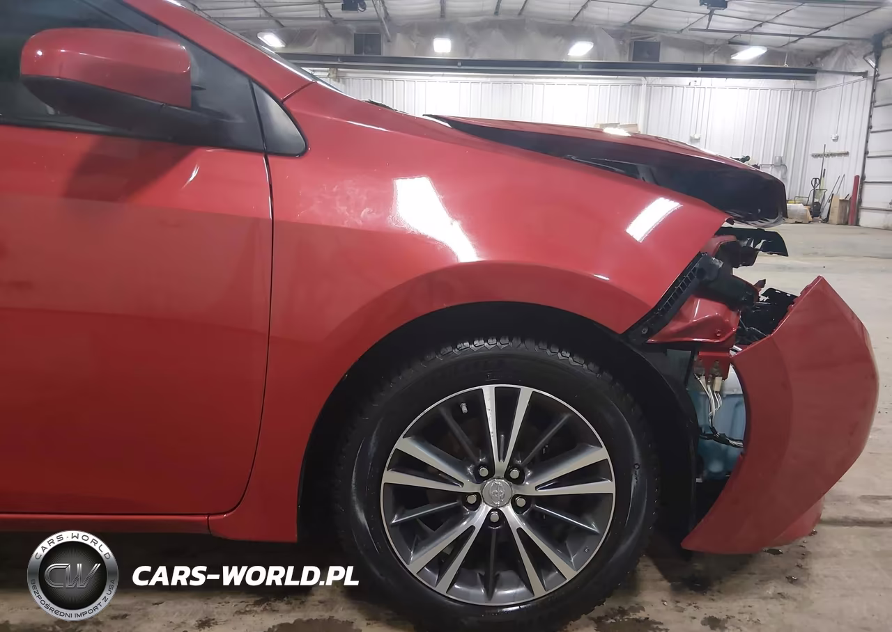 2016 Toyota Corolla Le Plus VIN:2T1BURHE4GC507386 - 18