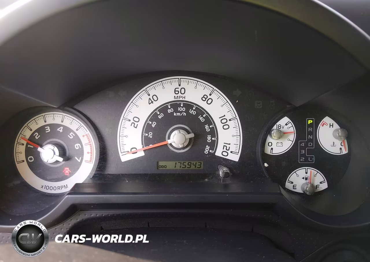 2012 Toyota Fj Cruiser VIN:JTEBU4BF1CK122540 - 7