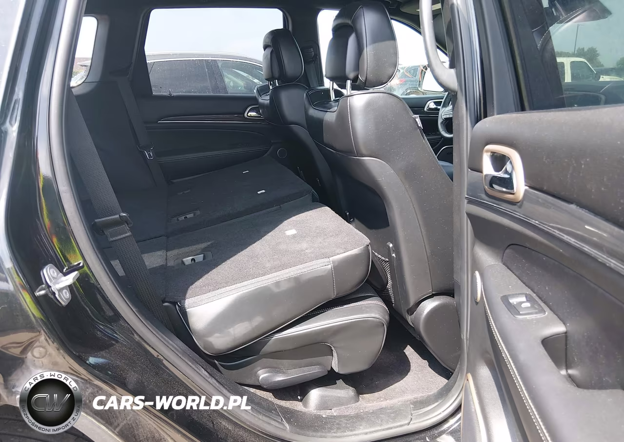 2017 Jeep Grand Cherokee Overland VIN:1C4RJFCGXHC818488 - 8