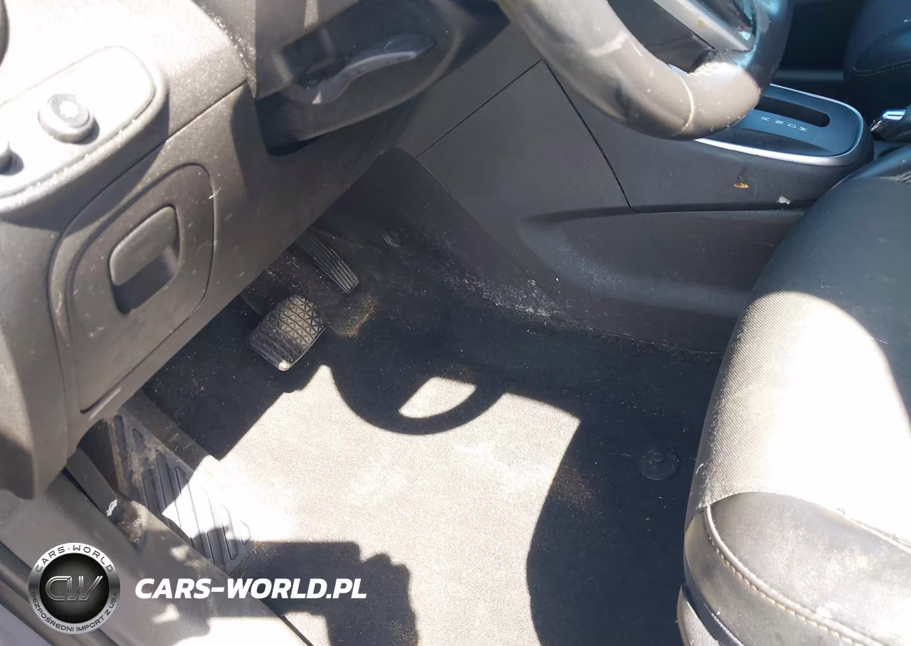2019 Chevrolet Trax Lt VIN:3GNCJPSB5KL226890 - 6
