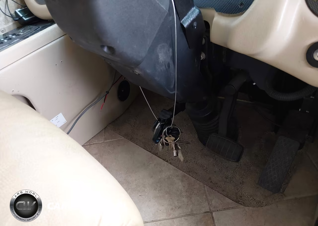 2009 Freightliner Chassis Xc VIN:4UZAB2BS19CAE5415 - 11