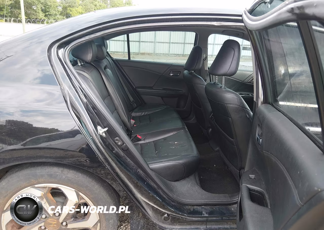 2016 Honda Accord Ex-L V-6 VIN:1HGCR3F0XGA004896 - 8