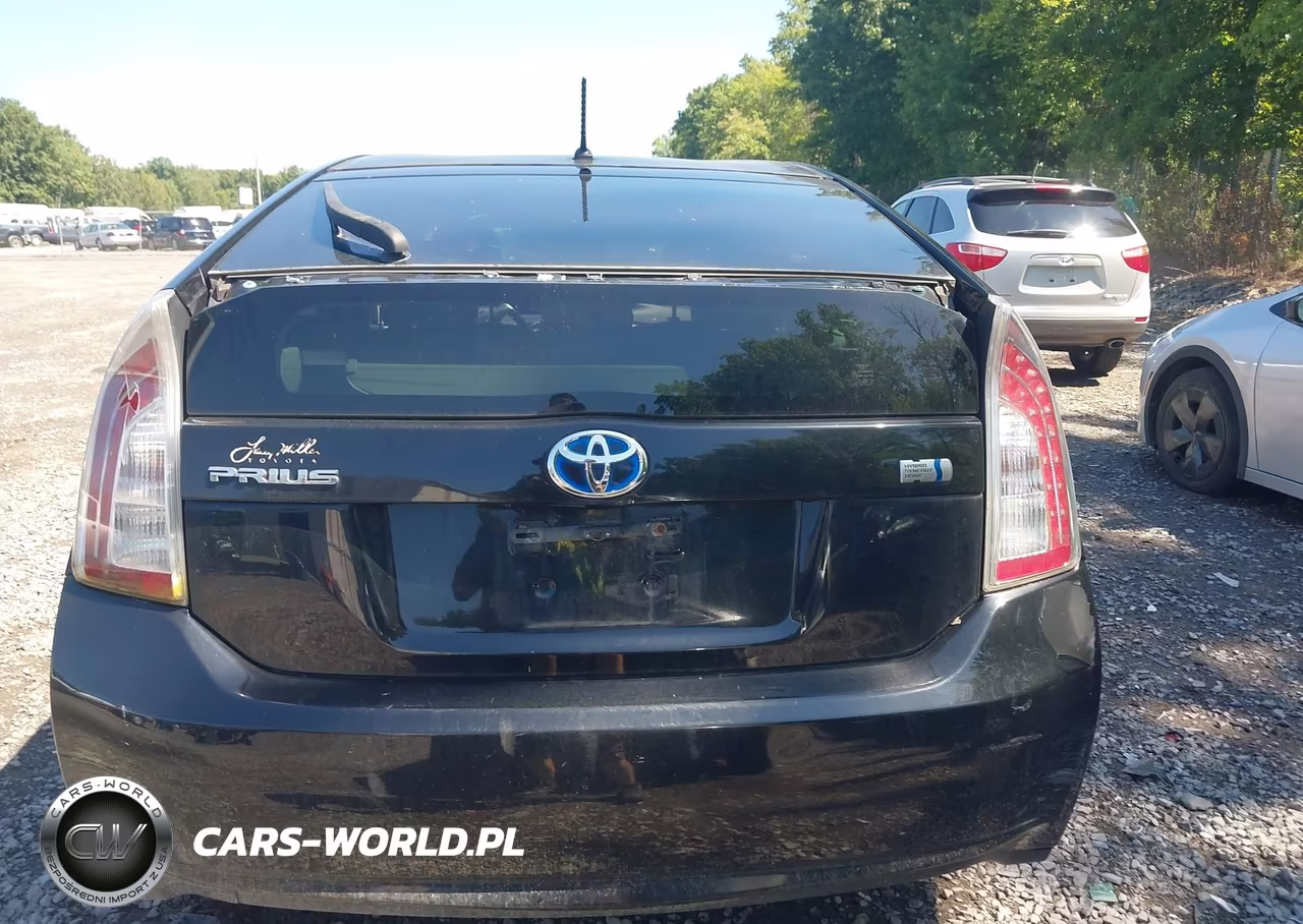 2012 Toyota Prius Two VIN:JTDKN3DU1C5437764 - 16
