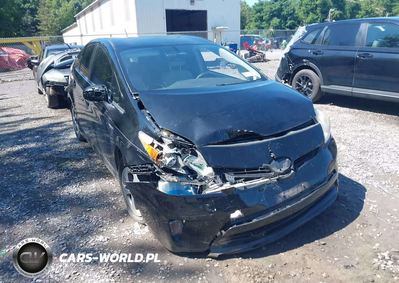 2012 Toyota Prius Two VIN:JTDKN3DU1C5437764 - 6
