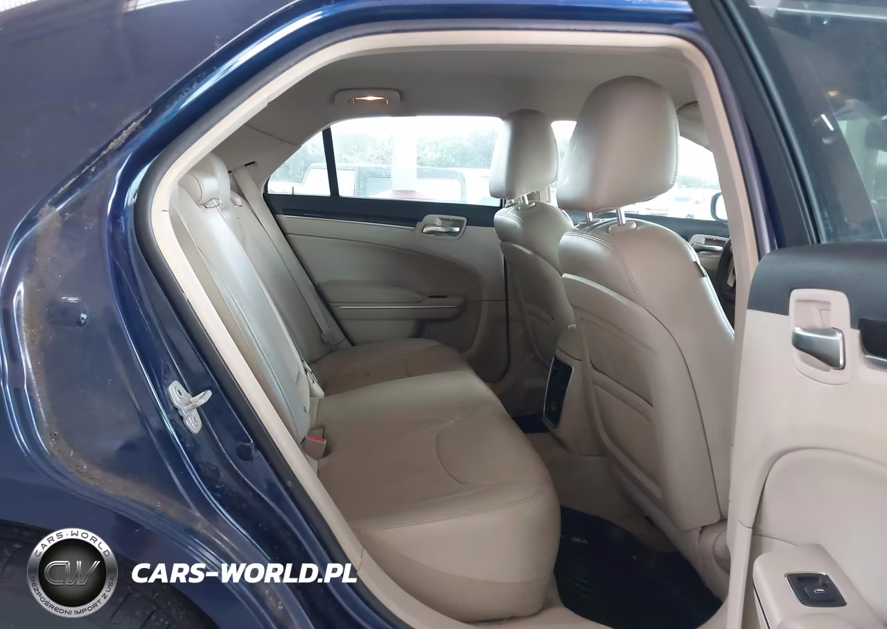 2014 Chrysler 300 VIN:2C3CCAAG6EH146691 - 8