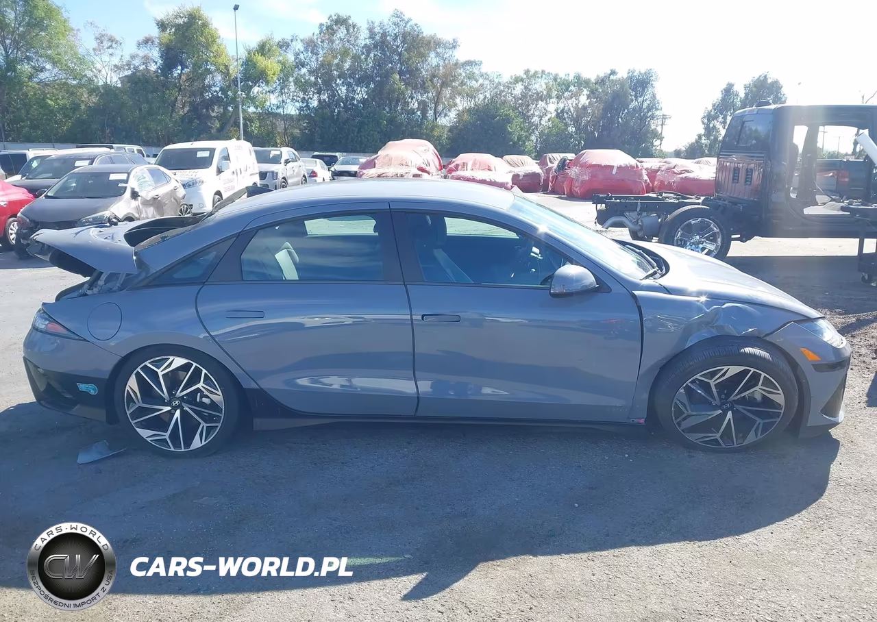 2025 Hyundai Ioniq 6 Sel VIN:KMHM34AA5SA082601 - 13