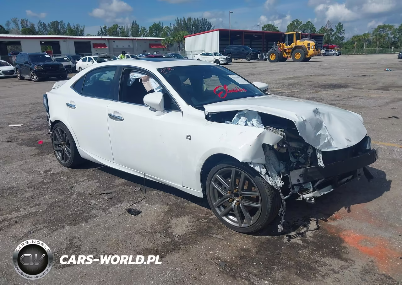 2015 Lexus Is 250 – zdjęcie 1 z 15