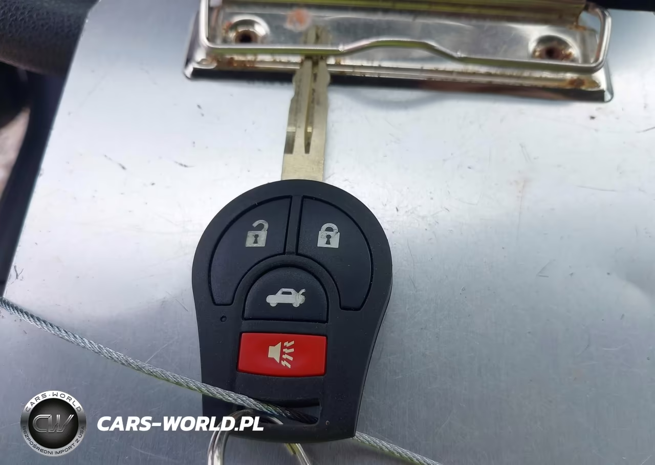 2018 Nissan Sentra S VIN:3N1AB7AP6JY240506 - 11