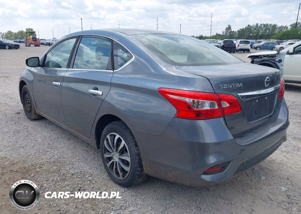 2018 Nissan Sentra S VIN:3N1AB7AP6JY240506 - 3