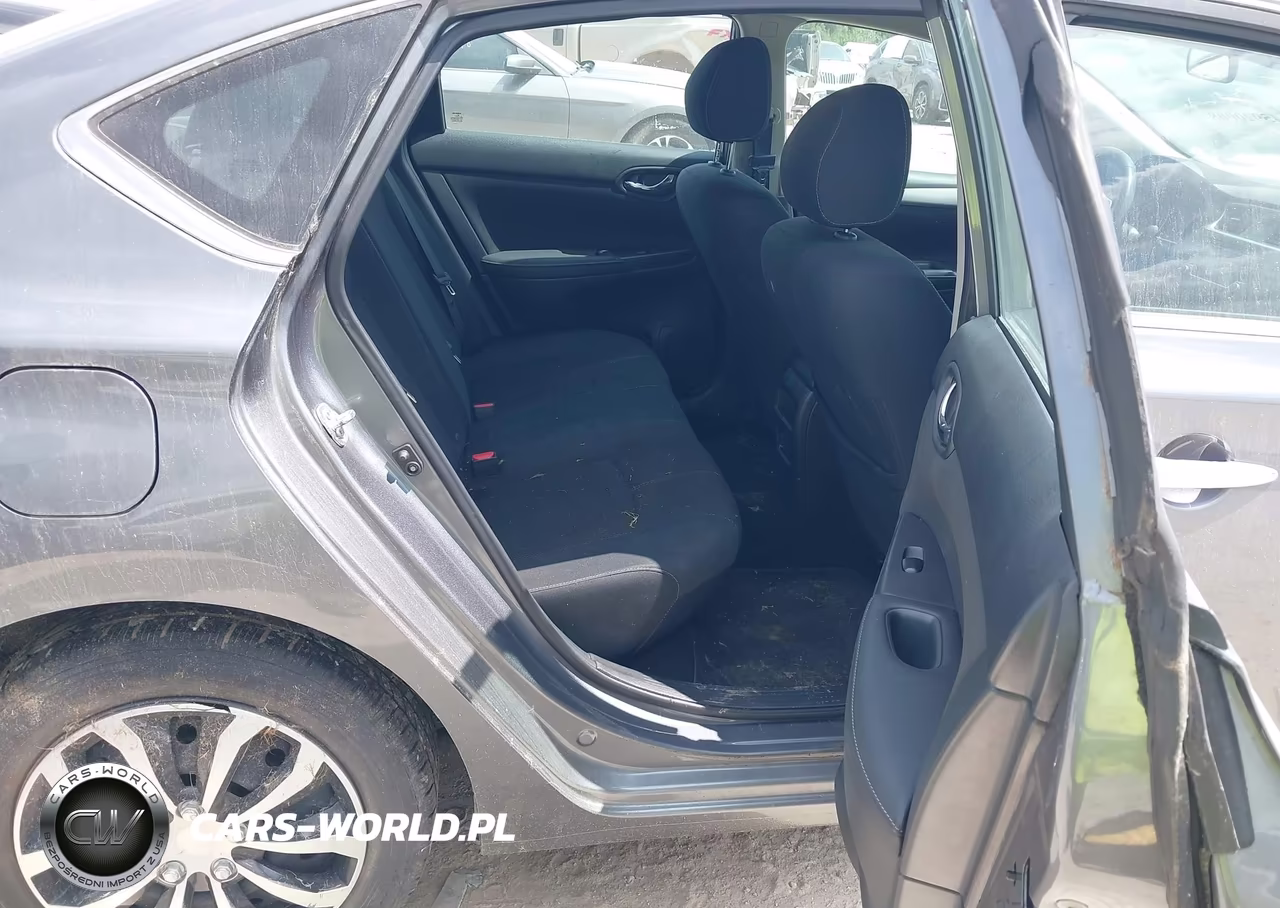 2018 Nissan Sentra S VIN:3N1AB7AP6JY240506 - 8