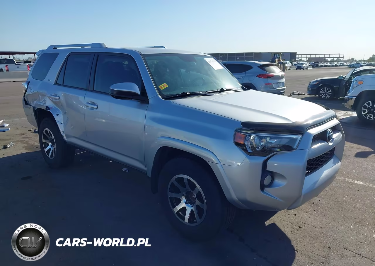 2017 Toyota 4Runner Sr5 – zdjęcie 1 z 18