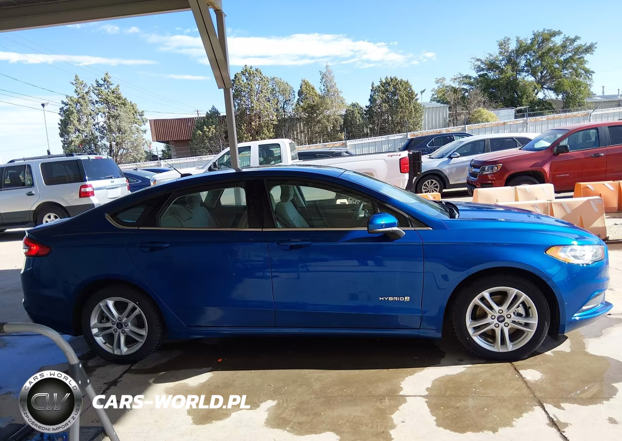 2018 Ford Fusion Hybrid S VIN:3FA6P0UU5JR243488 - 13
