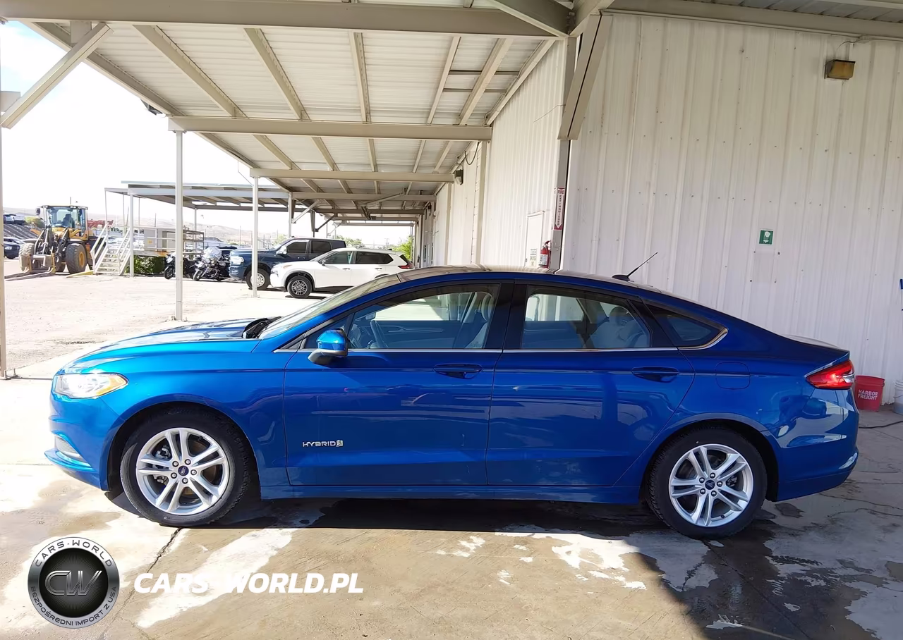 2018 Ford Fusion Hybrid S VIN:3FA6P0UU5JR243488 - 14