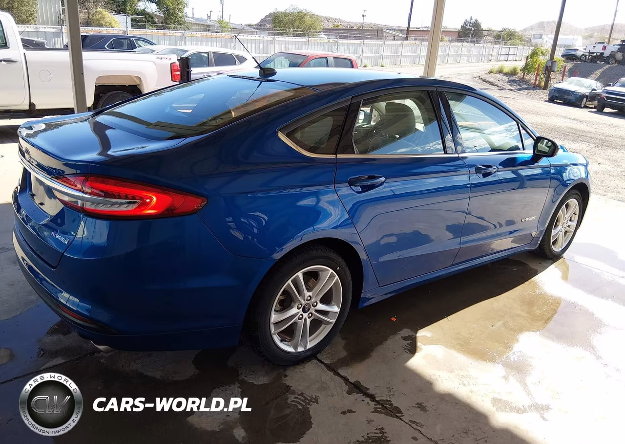 2018 Ford Fusion Hybrid S VIN:3FA6P0UU5JR243488 - 4