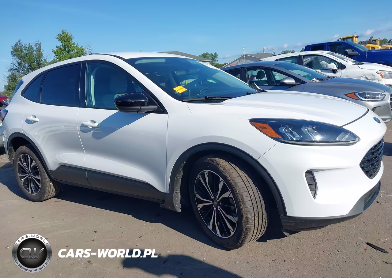 2021 Ford Escape Se VIN:1FMCU0G6XMUA13599 - 13