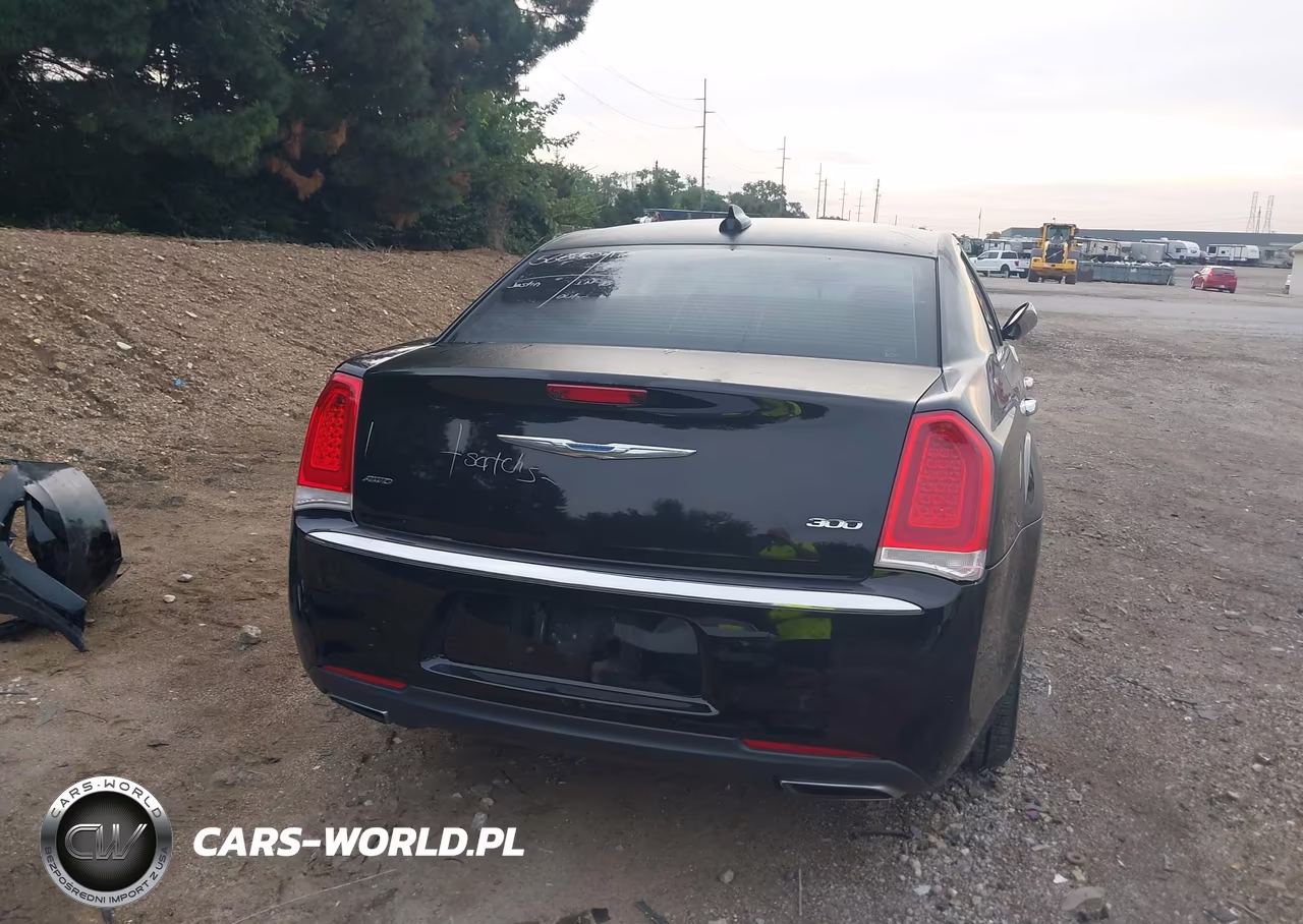 2018 Chrysler 300 Limited Awd VIN:2C3CCAKG8JH127374 - 17