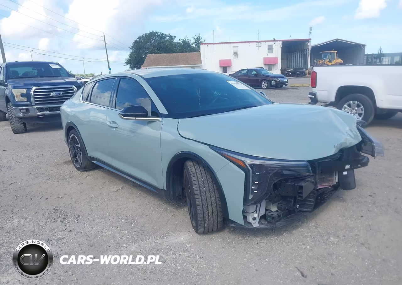 2025 Kia K4 Gt-Line