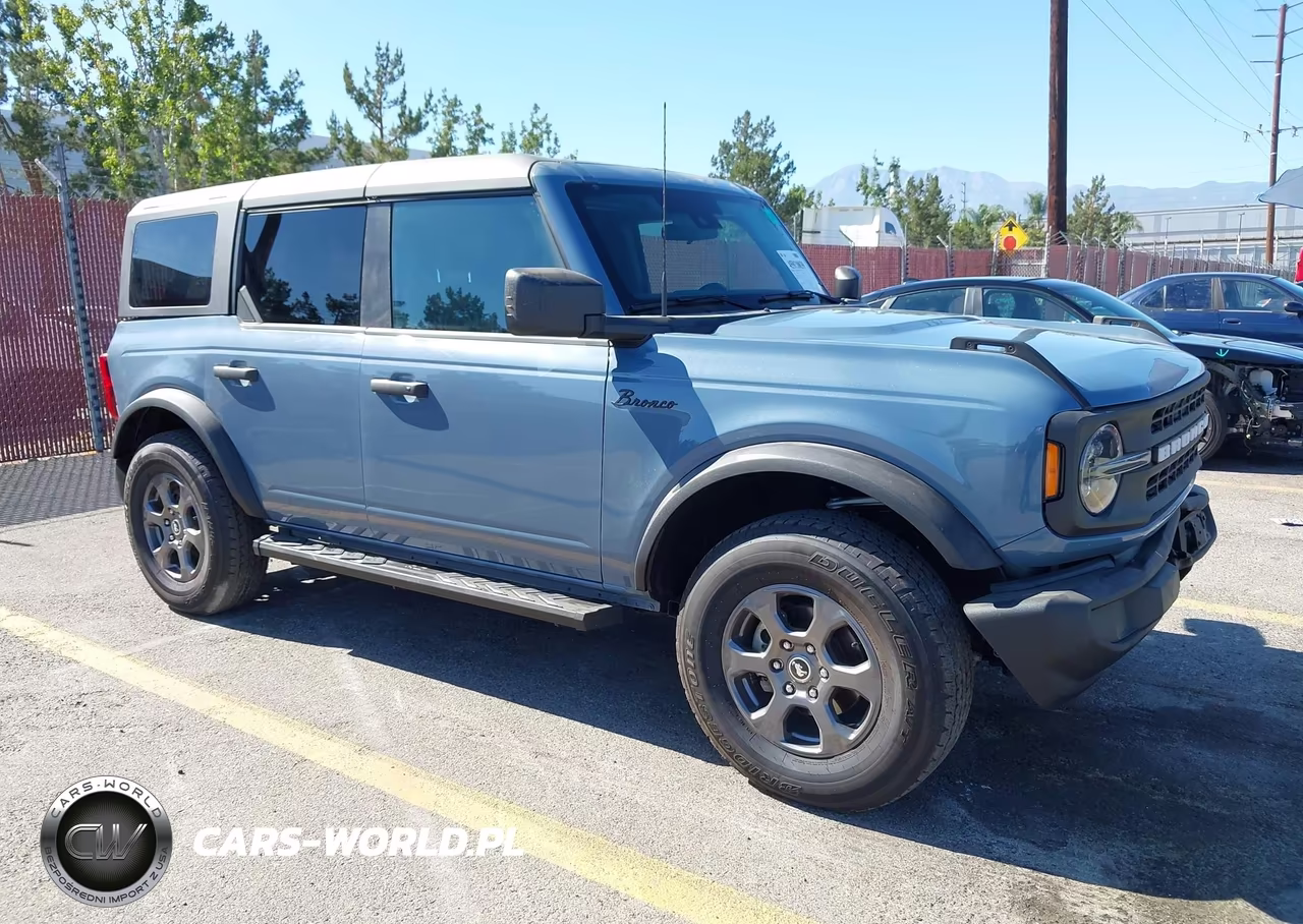 2025 Ford Bronco Big Bend – zdjęcie 1 z 18