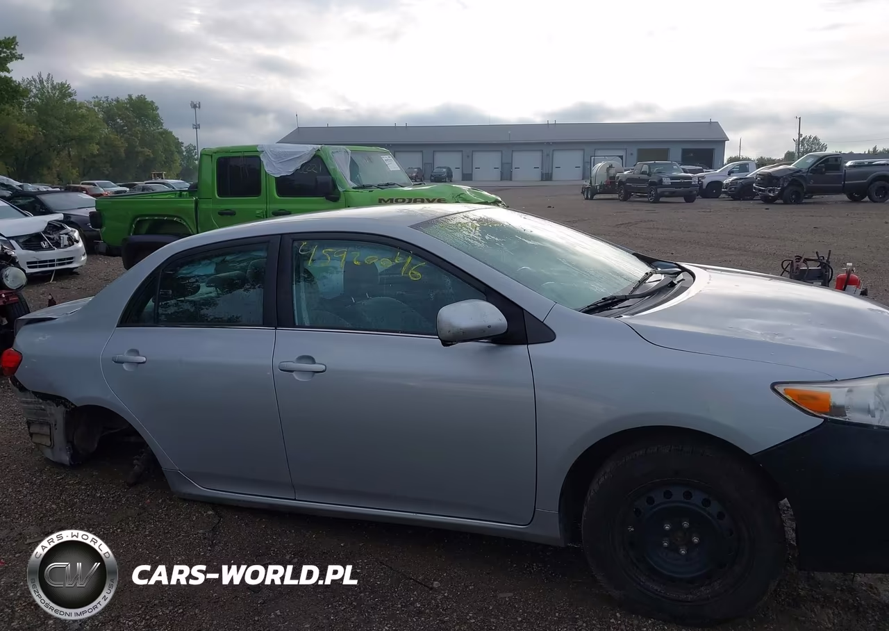 2013 Toyota Corolla Le VIN:2T1BU4EE4DC121280 - 13