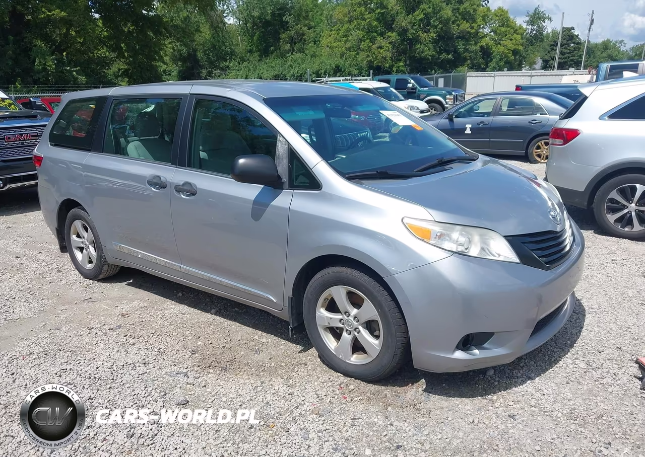 2017 Toyota Sienna L 7 Passenger – zdjęcie 1 z 18