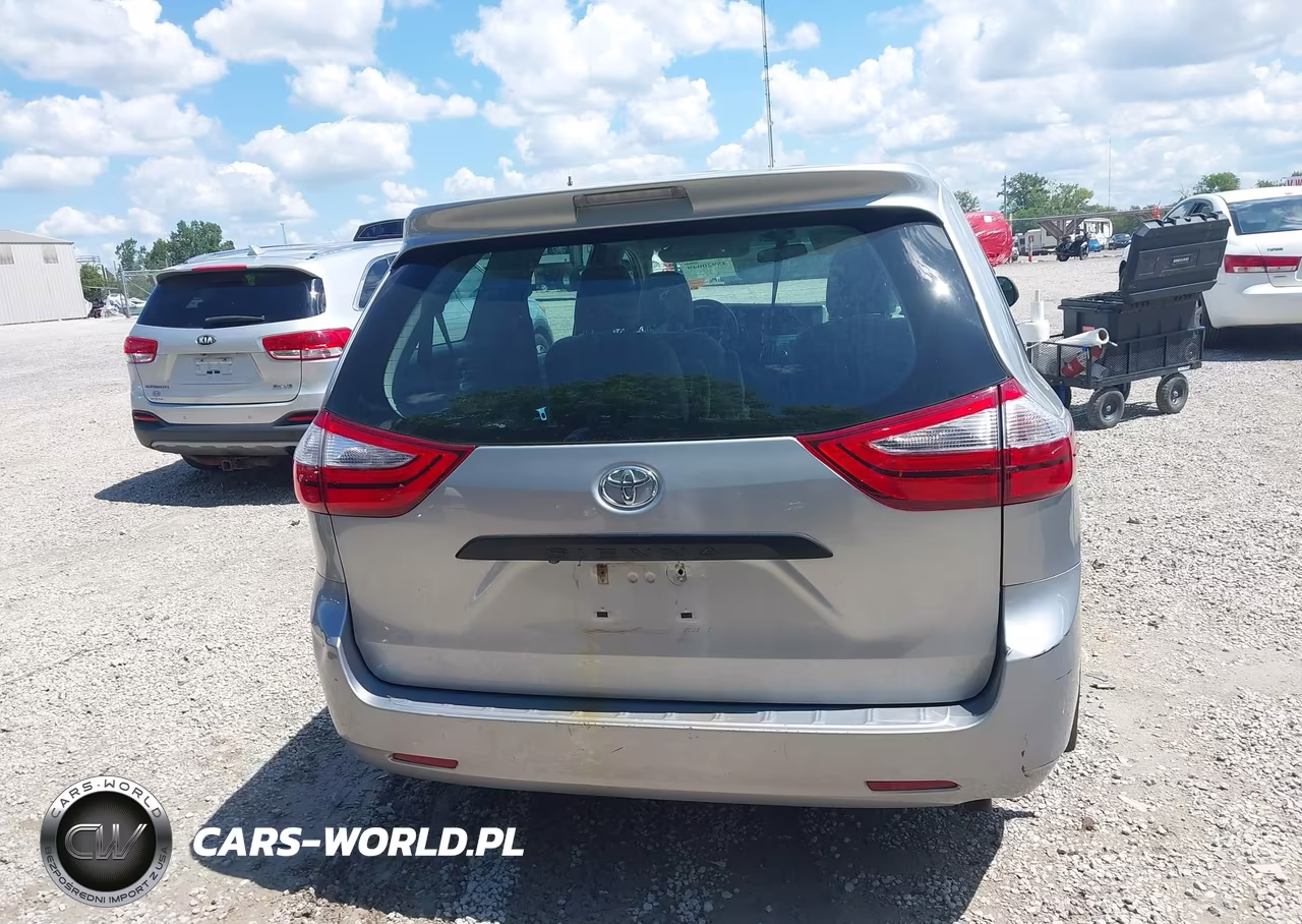 2017 Toyota Sienna L 7 Passenger VIN:5TDZZ3DC7HS871294 - 17