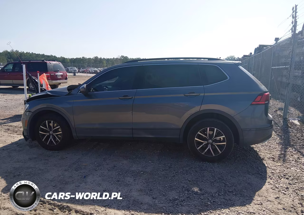 2019 Volkswagen Tiguan 2.0T Se-2.0T Sel-2.0T Sel R-Line-2.0T Sel R-Line Black VIN:3VV3B7AX8KM053994 - 14