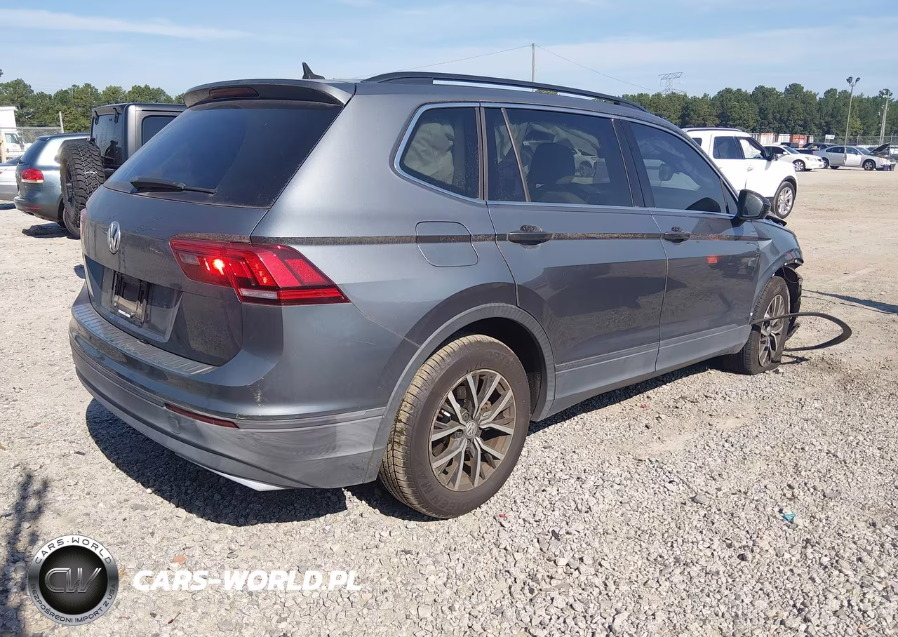 2019 Volkswagen Tiguan 2.0T Se-2.0T Sel-2.0T Sel R-Line-2.0T Sel R-Line Black VIN:3VV3B7AX8KM053994 - 4