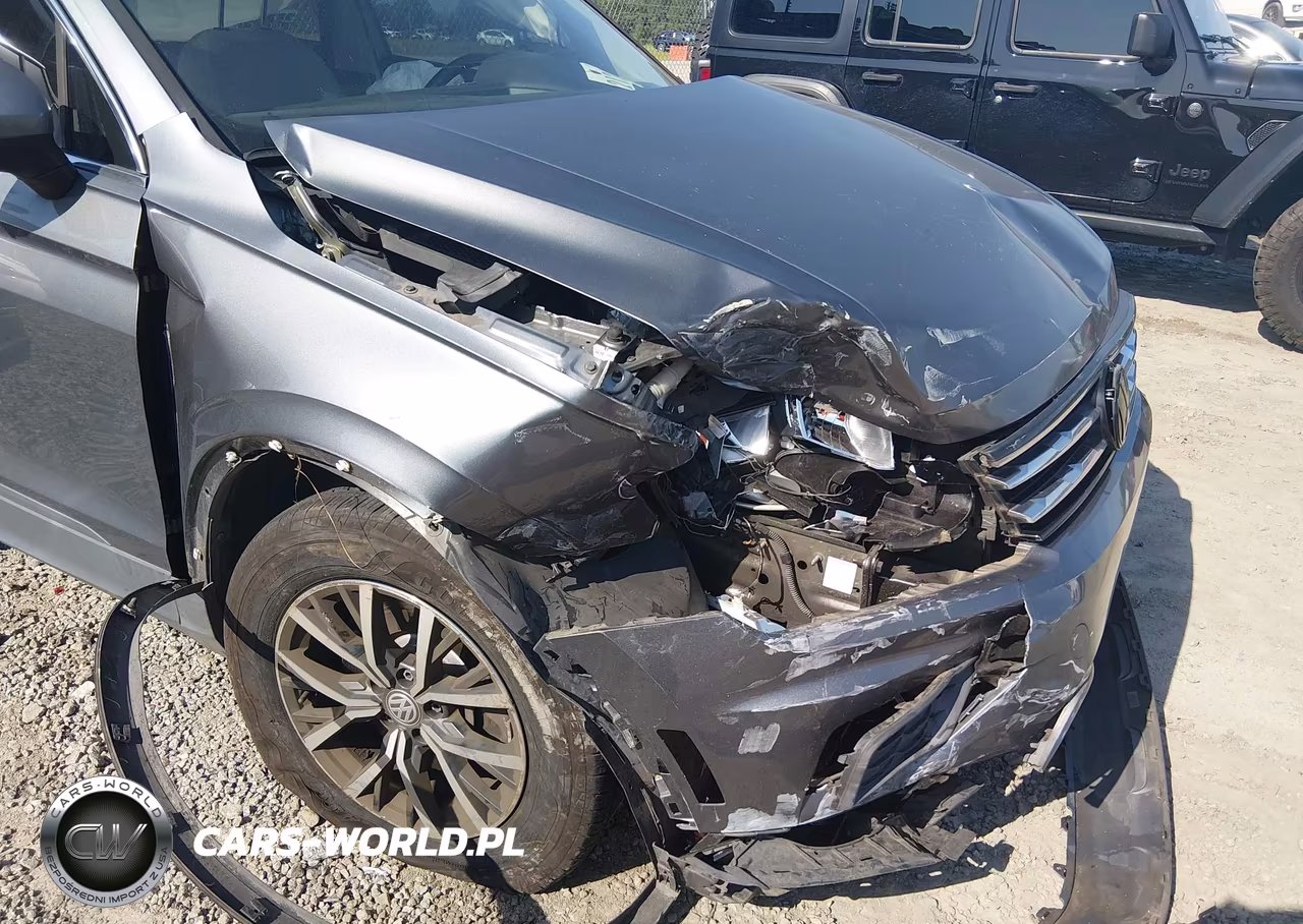 2019 Volkswagen Tiguan 2.0T Se-2.0T Sel-2.0T Sel R-Line-2.0T Sel R-Line Black VIN:3VV3B7AX8KM053994 - 6