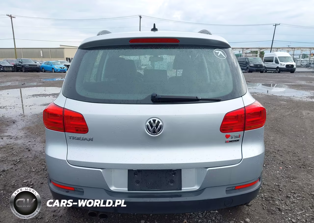 2017 Volkswagen Tiguan 2.0T-2.0T S VIN:WVGBV7AX7HK019395 - 16