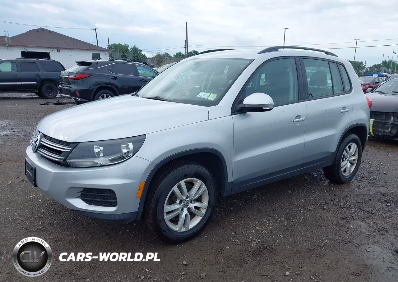 2017 Volkswagen Tiguan 2.0T-2.0T S VIN:WVGBV7AX7HK019395 - 2