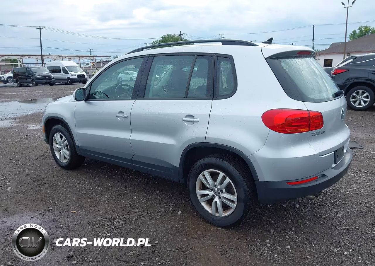 2017 Volkswagen Tiguan 2.0T-2.0T S VIN:WVGBV7AX7HK019395 - 3