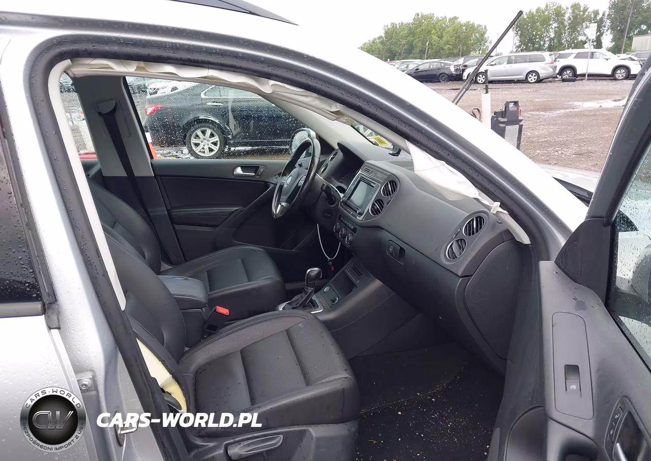 2017 Volkswagen Tiguan 2.0T-2.0T S VIN:WVGBV7AX7HK019395 - 5