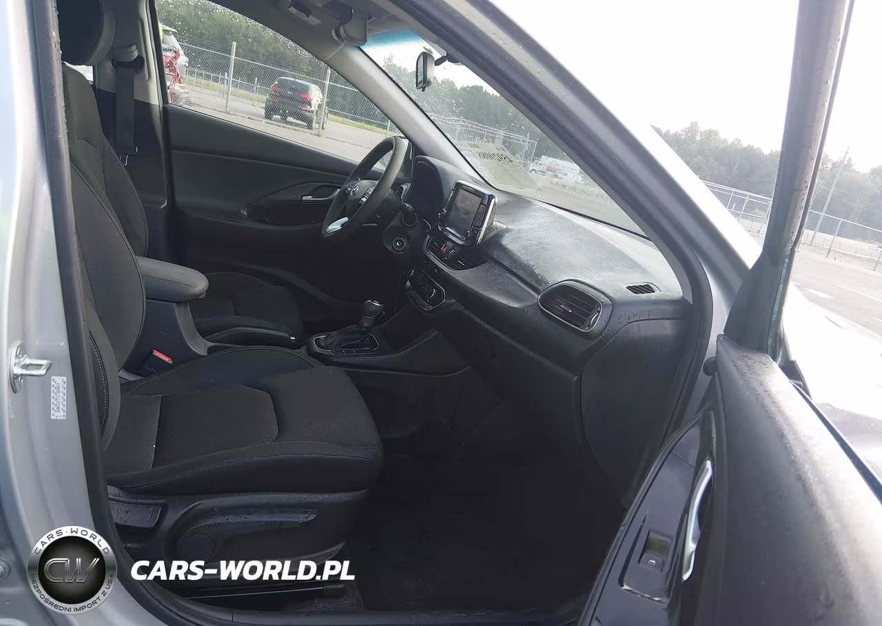 2020 Hyundai Elantra Gt VIN:KMHH35LE1LU133843 - 5