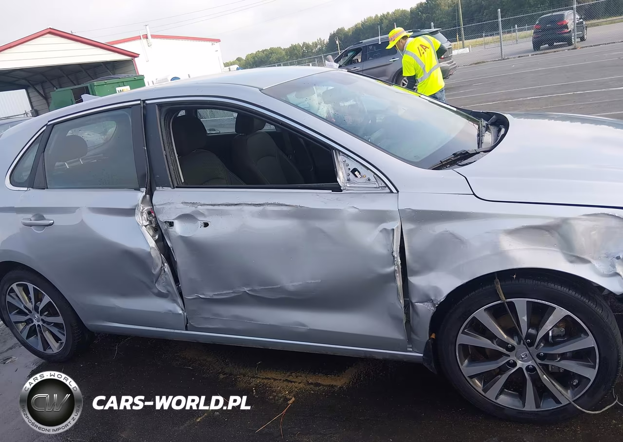 2020 Hyundai Elantra Gt VIN:KMHH35LE1LU133843 - 6