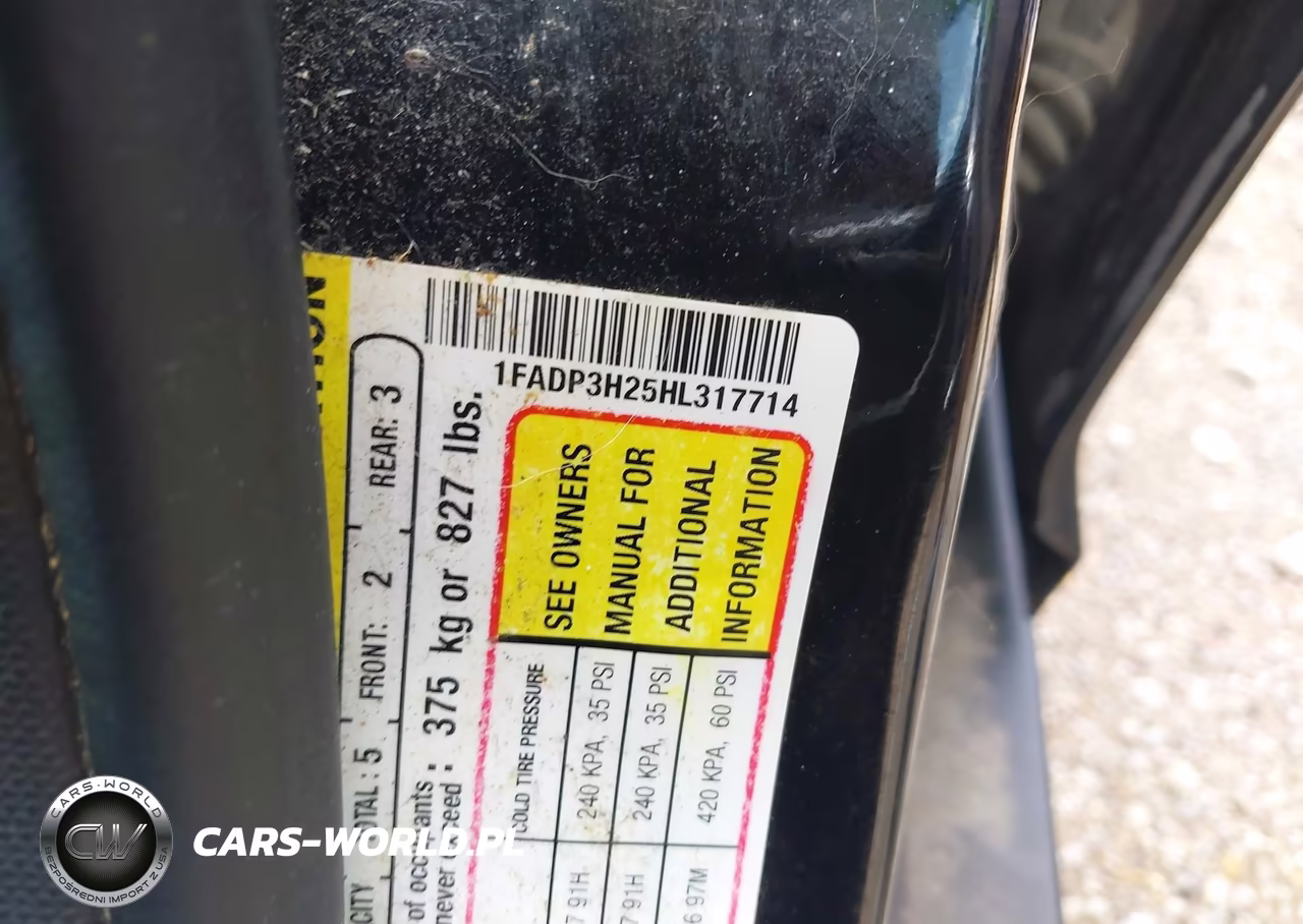 2017 Ford Focus Sel VIN:1FADP3H25HL317714 - 9