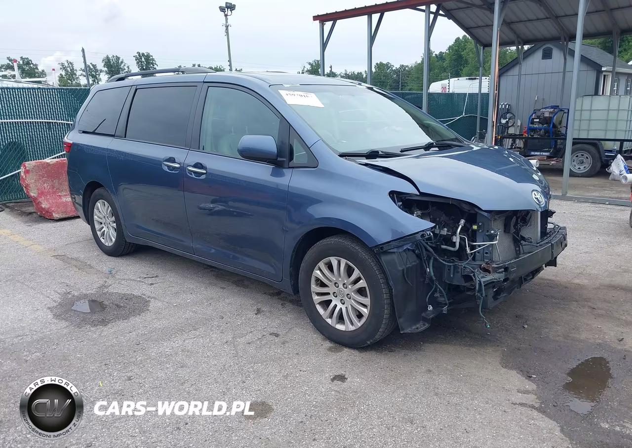 2015 Toyota Sienna Xle-Limited – zdjęcie 1 z 20