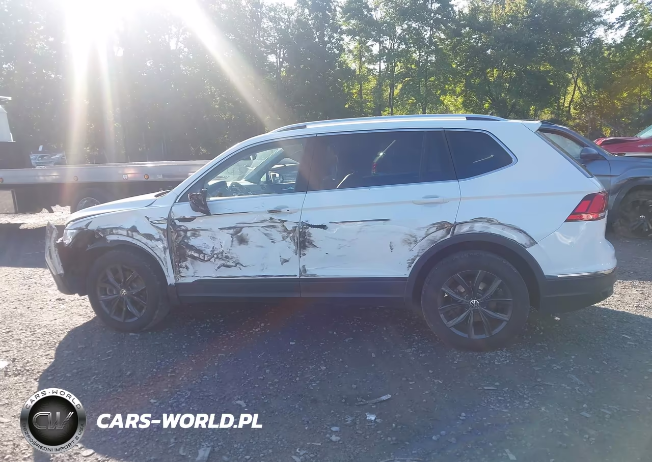 2024 Volkswagen Tiguan 2.0T Se-2.0T Wolfsburg Edition VIN:3VV2B7AX6RM031255 - 14