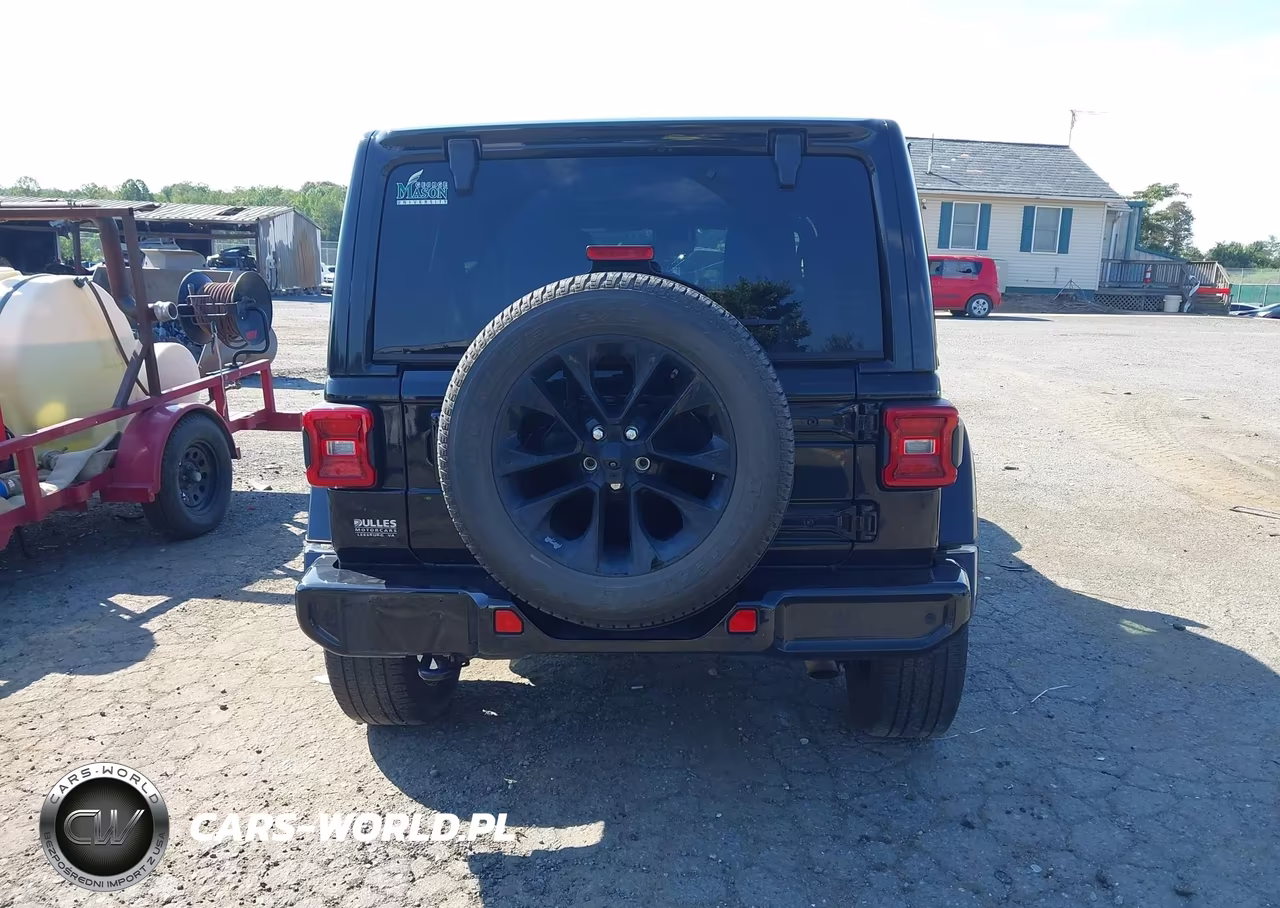 2021 Jeep Wrangler Unlimited High Altitude 4X4 VIN:1C4HJXEN1MW786746 - 16