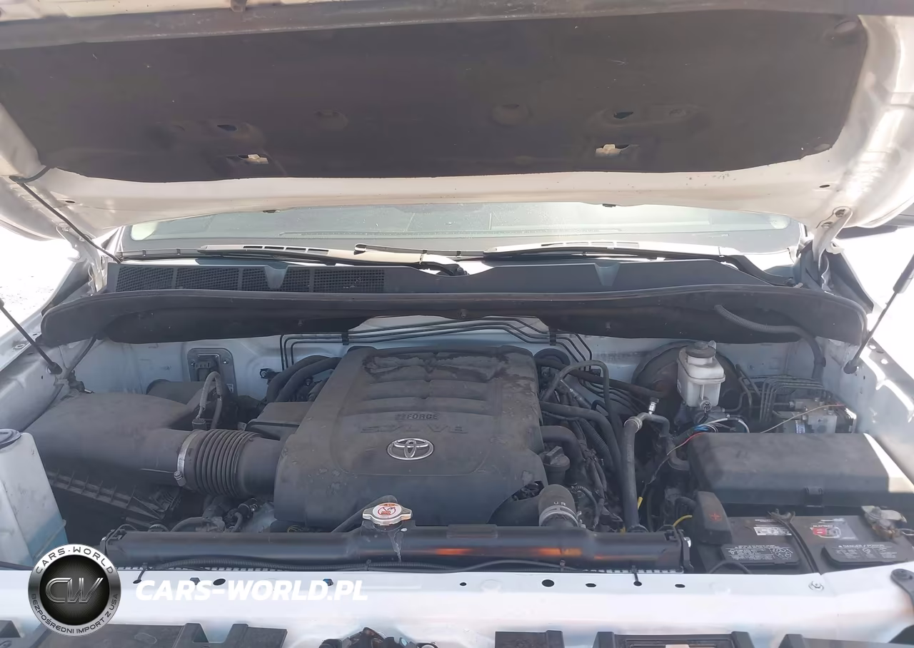 2021 Toyota Tundra Limited VIN:5TFHY5F15MX994666 - 10