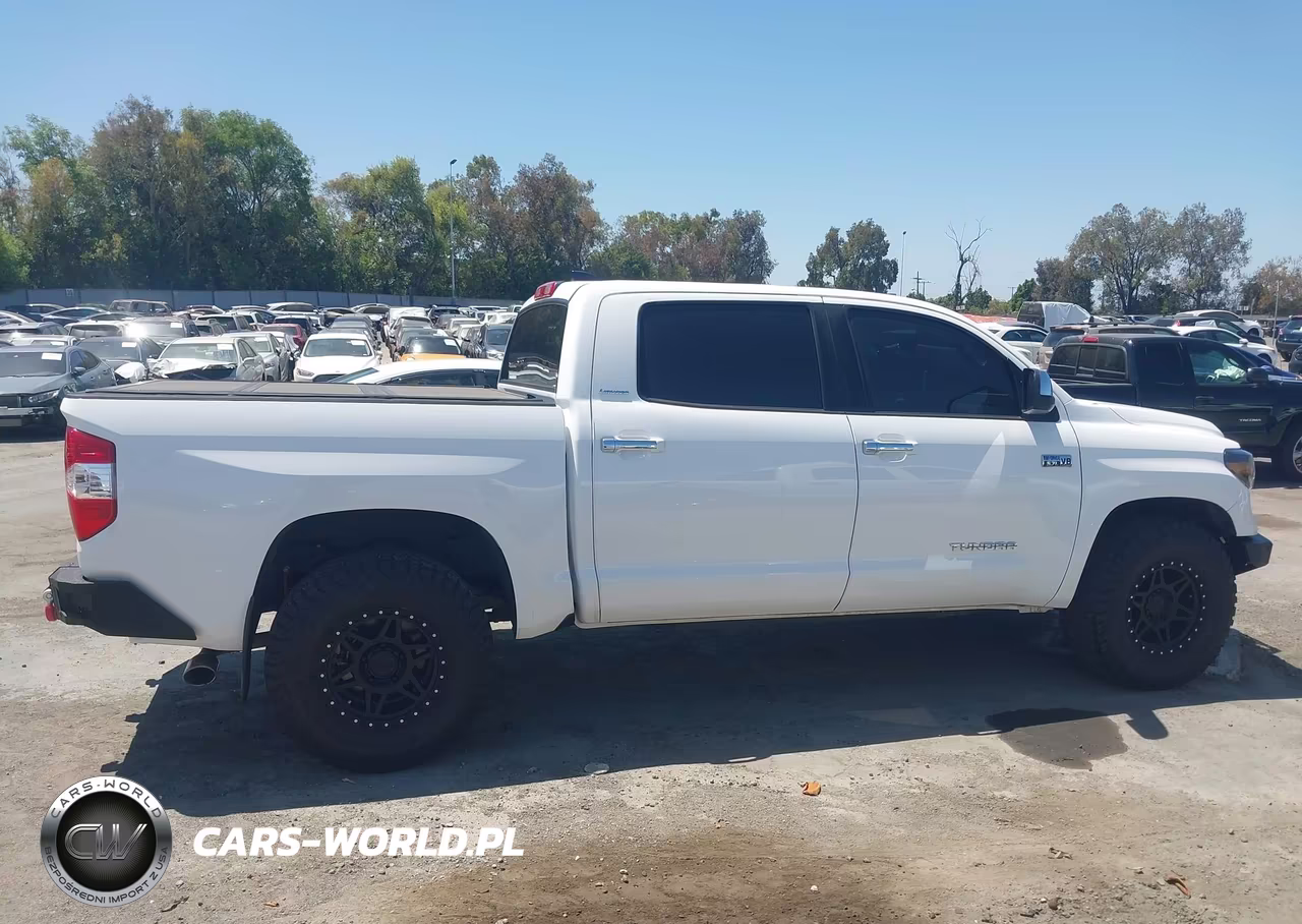2021 Toyota Tundra Limited VIN:5TFHY5F15MX994666 - 13